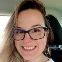 Kelly Hartwig's Instagram, Twitter & Facebook