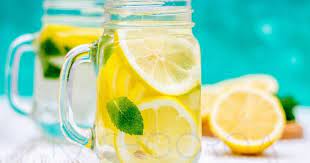 Minum air lemon pada waktu pagi memberi bekalan vitamin c semulajadi yang baik untuk kita. Ini Rupanya 12 Kelebihan Kenapa Wanita Elok Amalkan Minum Lemon Setiap Pagi Kashoorga