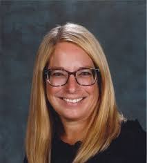 Jaclyn Schaefer's Instagram, Twitter & Facebook