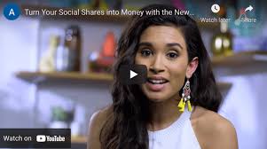 Melody Rowan's Instagram, Twitter & Facebook