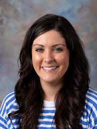 Vicki Putnam's Instagram, Twitter & Facebook