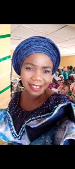 Happy Friday♡ @6:25 pm Hello Busy people ☆