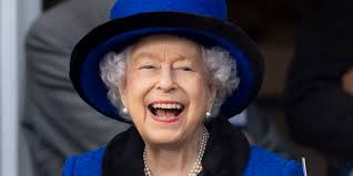 Photo Elizabeth II rincarne en chien ? Son ancienne belle-fille Sarah ...