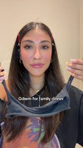 Sophia Fox's Instagram, Twitter & Facebook