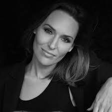 Isabella Webster's Instagram, Twitter & Facebook