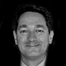 Chirurgien : Docteur Eric ARNAUD