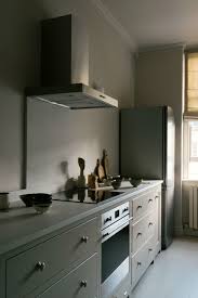 The shaker kitchen style tends towards classically proportioned doors with a frame and inset panel. Fabulous English Shaker Kitchen Designs 66 Pics Decoholic