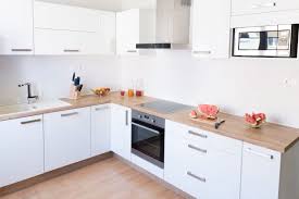 Plan De Travail Quelle Marque Et Quelle Matiere Choisir En Cuisine Vous êtes à la recherche de beaux plans de travail qui correspondent à votre univers ? deco le journal des femmes