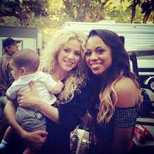 Milan Shakira E Sasha Allen The Voice Teamshakira