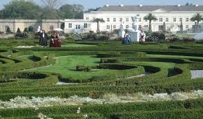 Grosser Garten Und Glitzernde Grotte Stattreisen Hannover