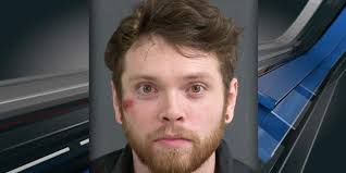 Report: Man dressed in Christmas suit arrested after golf cart chase