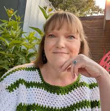 What is the foot traffic like at Lafayette markets in July and December?