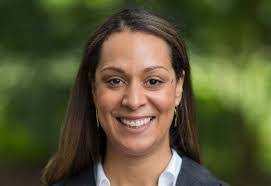 Danielle Senna's Instagram, Twitter & Facebook