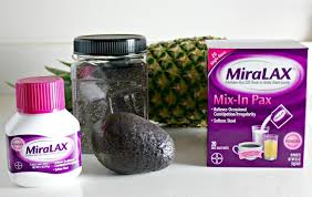 Healthy high fiber smoothie recipes for constipation : Avocado Pineapple High Fiber Smoothie With Chia Seeds