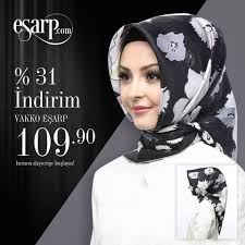 Hijab Esarp Panosundaki Pin