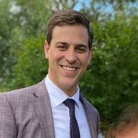 100+ "Meakin" profiles