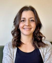 Melissa Karch's Instagram, Twitter & Facebook