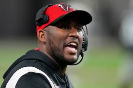 Michigan's Moody kicks West to 12-3 win over East in Shrine Bowl