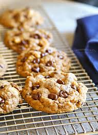 If you'd like a crispier cookie, just cook a little longer! Molasses Chocolate Chip Oatmeal Cookies Kleinworth Co