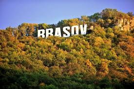 Cu toate acestea, răspunsul corect este greu de obţinut de la stat. OraÈ™ul Din Romania Unde Se TrÄƒieÈ™te Cel Mai Bine ToÈ›i Romanii Vin Aici Pentru Un Salariu Mare Impact