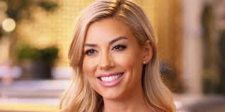 Selling Sunset: Heather Rae Young Shares Her New Year's Resolutions On IG