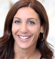 Appreciation post for the hard working founder and owner of Salt & Vine,  Kristyn #girlboss #womanboss #ceo #founder #visionary #saltcavedesigner  #spadesigner #wellnessadvocate