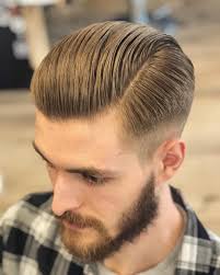 The styles change from one type of haircut to another. Executive Contour W Wykonaniu Jerzygrzyw Ktory Jest Taki Skromny Ze Nic Nie Wrzuca Na Insta Ferajna Curly Hair Styles Mens Hairstyles Haircuts For Men