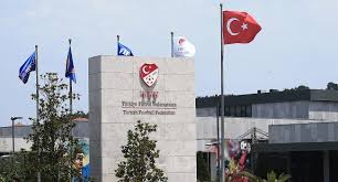 Başkan vekili ve uefa yönetim kurulu üyesi servet yardımcı ile tff yönetim kurulu üyesi ve a milli takım sorumlusu selim soydan. Tff Yabanci Oyuncu Sayisi Kararini Acikladi Trt Spor Turkiye Nin Guncel Spor Haber Kaynagi