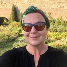 Caroline Lehmann (@Caroaceae)