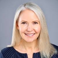 Meredith Mansfield's Instagram, Twitter & Facebook