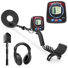 The detector comes with a ¼ inch headphone jack for persons who opt to hunt privately. Urceri Metal Detector High Accuracy Waterproof Treasure Hunting Tool 2 Modes Outdoor Gold Digger With Sensitive Search Coil Folding Shovel And Headphone For Beginners Professionals Buy Online In Belize At Belize Desertcart Com Productid