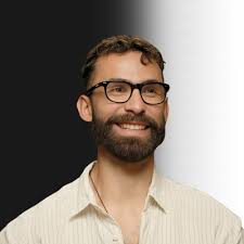 I was pizza shop worker and mail delivery associate that somehow found his… 