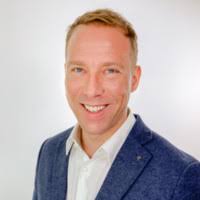 50+ "Pat Freund" profiles