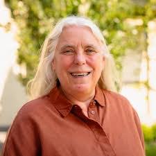 Lori Ethier's Instagram, Twitter & Facebook