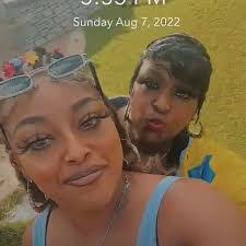 Endia Hilliard's Instagram, Twitter & Facebook