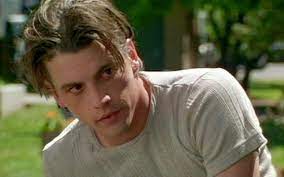 Skeet ulrich appears to have a pretty little girlfriend: What S Your Favorite Scary Movie Scream 1996 Scary Movies Skeet Ulrich Young Johnny Depp