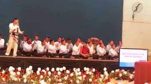 Dikir barat luar negara (sek kito jange pecoh). Persembahan Dikir Barat Wau Bulan Youtube