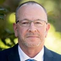 Anthony Moen's Instagram, Twitter & Facebook