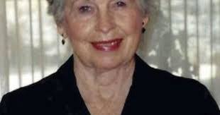 Leona Hatch's Instagram, Twitter & Facebook