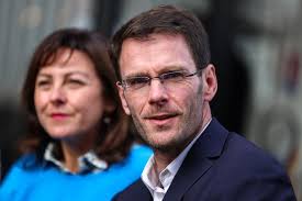 Congrès du PS : Nicolas Mayer-Rossignol veut « reconstruire une gauche  crédible » avec Carole Delga