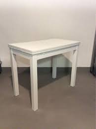 Kinderbett mit matratze, weiß lackiert, ausziehbar, neuwertig. Ikea Bjursta Tisch Weiss Klein In 20457 Hamburg Fur 24 99 Zum Verkauf Shpock De