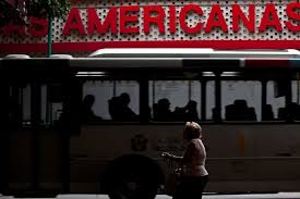 Camera is not a priority feature for purchase decision. Amer3 Combinacao De B2w E Lojas Americanas Estreia Em Queda Na Bolsa Financas Valor Economico