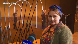 Set in a rural place fierbinți, the series follows the social and romantic lives of the inhabitants from this village. Pro Tv Las FierbinÈ›i Interviu Liliana Mocanu Facebook