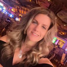 Server and chef homework......😃😃. Training in progress!