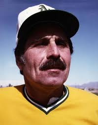 CardCorner: 1973 Topps Rich McKinney