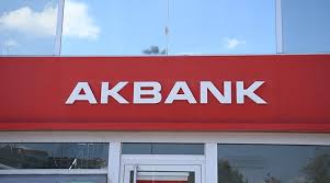 Akbank'ın an itibariyle resmi rakamlara göre toplamda 800 şubesi, 22 bölge müdürlüğü, 14 bini aşkın çalışanı ve 16,5 milyonu aşkın müşterisi bulunmaktadır. Akbank Evden Esnek Calismayi Kalici Hale Getirdi