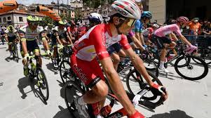 No hay que descartar al múltiple campeón peter sagan. Rh3kzdrxdz7epm