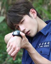 Jeffrey魏浚笙戴口罩激似全盛時期Edison惹網民注目：99%陳冠希！