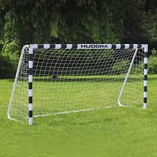 Hudora fussballtor mit pfosten und latte aus stabilem vierkantrahmen (60x30mm). Fussballtor Hudora Fur Den Garten Kaufen Schweiz Lehner Versand