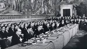 Acest lucru, incepand cu sectorului cărbunelui și al oțelului, ar revitaliza întreaga economie europeană prin procese de comunitate similare. Comunitatea Carbunelui Si Otelului